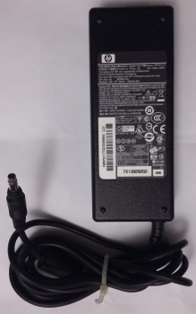 AC Adapter Series PPP012L-S PA-1900-08R1 INPUT:100-240V 1.5A 50-60Hz OUTPUT:19V 4.74A