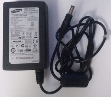 SAMSUNG AC ADAPTER MODEL:DA-24B12-FAB  INPUT/VOLTAJE DE ALIMENTACION/ENTRADA 100-240V 47-63Hz 0.65A Max. OUTPUT/SALIDA:14.0A 3.0A SALIDA:12V 2A