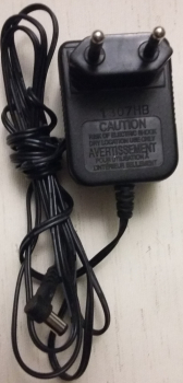 DVE AC ADAPTOR C39280-Z4-C501/SNG 30-a A5B00075030292 MODEL NO:DV-09540ACUP 230V AC/50Hz /50mA 9.5V  AC/400mA