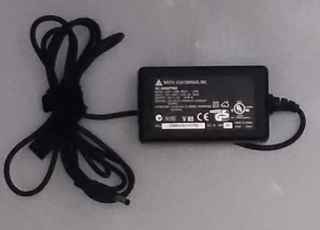 AC ADAPTER MODEL:ADP-10SB REV.F LPS INPUT: 100-240V 0.4A 50-60Hz OUTPUT:5V 2A  N193 V85 REV:00