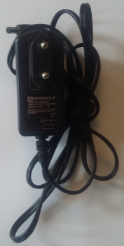 JENTEC TECHNOLOGY CO, LTD. Model No.:JTA0302G-E INPUT:100-240V 0.5A ,50-60Hz OUTPUT :+6.0V 1.5A