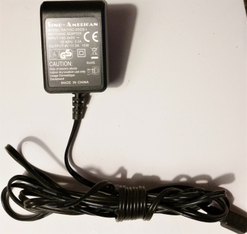Sino-American MODEL:SA110C-05GS-I SWITCHING ADAPTER INPUT:100-240V 50-60Hz 0.3A OUTPUT:5V 2A 10W für TOSHIBA