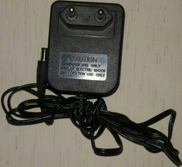 AHEAD AC ADAPTOR Model:JAD-0750500E I/P: AC 230V 50Hz O/P: DC 7.5V 500mA