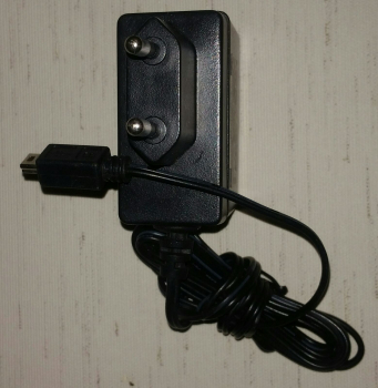 SWITCHING ADAPTER MODEL:SYS1196-0605-W2E PART NO: SYS1196-0505-W2E-C INPUT: 100-240V 0.3A 50-60Hz OUTPUT: +5V 1.0A  OUTPUT POWER: 5W MAX.