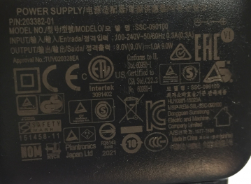 Plantronics SSC-090100 INPUT 100-240V-50/60Hz 0.3A OUTPUT 9.0V--1,0A 9.0W  ADAPTER