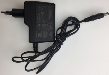 APD  N0.WB-18R12R AC:100-240V 50-60Hz 0.6A Max  DC:12V-1.5A AC ADAPTER