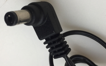 D-LINK AF0605-E INPUT:(100-240V)-1.15A 50/60Hz  OUTPUT(+5V/1.2A) AC ADAPTER