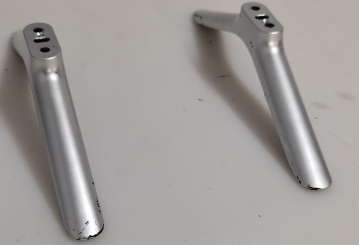 United LED32H60 LED32HS71 Standfüße