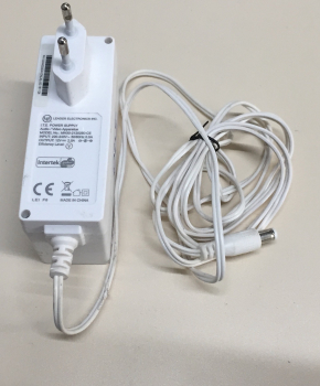 MH30-2120250-C5 IN:220-240 50/60 Hz 0.5A OUT:12V-2.5A LEI I.T.E POWER SUPPLY AC ADAPTER