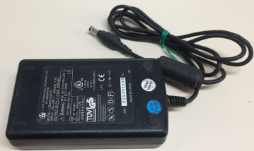LSE9901A2070 INPUT:100-240V 50/60Hz 1.5A OUTPUT:20.0V 3.25A 65W MAX AC ADAPTER