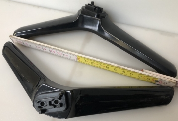 Standfüße für Hisense H40M3300