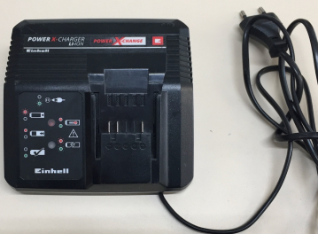 2019/07/EB065596 IN:200-250V 50/60Hz OUT: 21V d.c.3A Power X-Charger Einhell