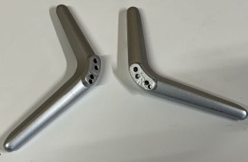 CHiQ U40G5SF Standfüße 5842 5846 (paar)