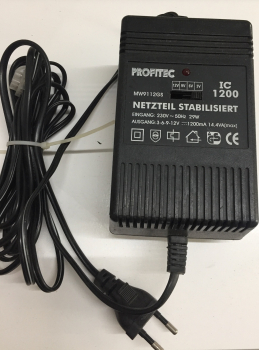 Netzteil Profitec MW9112GS Output: 3,6,9,12V 1200mA 14,4VA