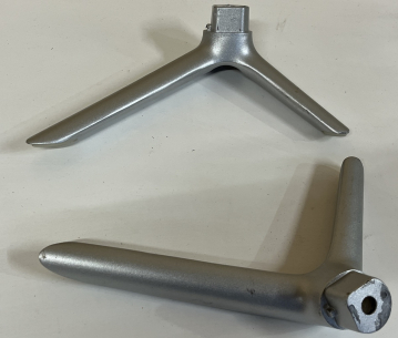 CHANGHONG LED32D2200DS 2x Standfüße DH117983