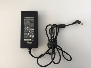 AC ADAPTER LSE0202D2090 INPUT:100-240V 50/60Hz 1.5A OUTPUT:19V 4.74A