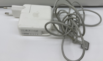 Original Apple 45W MagSafe A1436 Adaptor