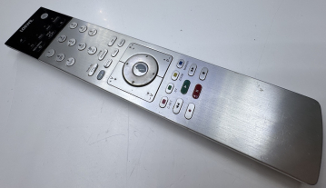 Loewe Assist 1 89900A00 Aluminiumoberfläche Original Fernbedienung