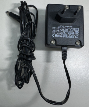 PS52 Bose AC/AC Adaptor Input: 230V 50Hz 85mA 20VA Output:12V 1.2A 15VA Type FW6798