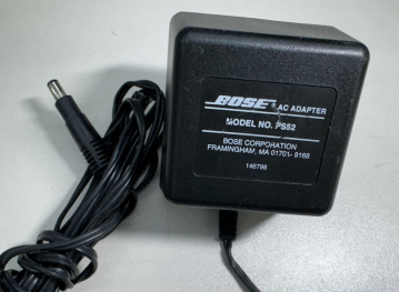 PS52 Bose AC/AC Adaptor Input: 230V 50Hz 85mA 20VA Output:12V 1.2A 15VA Type FW6798