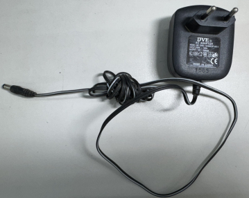 DVE AC Adaptor DVR-1250ACUP-4814 230V 50Hz 12V 500mA