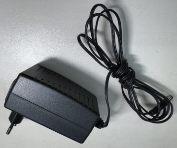 HON-KWANG HK-HP-A12 100-240V 50/60Hz 0.8A 12V 0-2.5A Adaptor