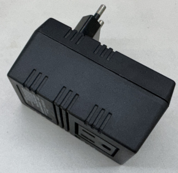 Sevenstar SS209 220/240V AC 50W 50Hz 110/120V AC 60Hz Adaptor Voltage Converter