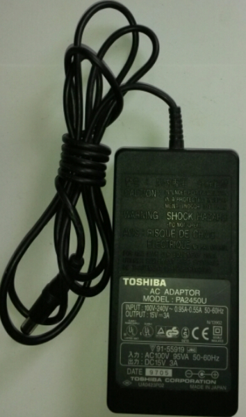 AC ADAPTER MODEL: PA2450U INPUT: 100-240V 0.95A-0.55A 50-60Hz OUTPUT: 15V 3A