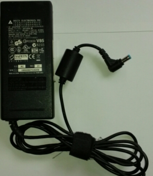AC ADAPTER ADP-60DB INPUT:100-240V 1.5A 50-60Hz OUTPUT:19V  3.16A
