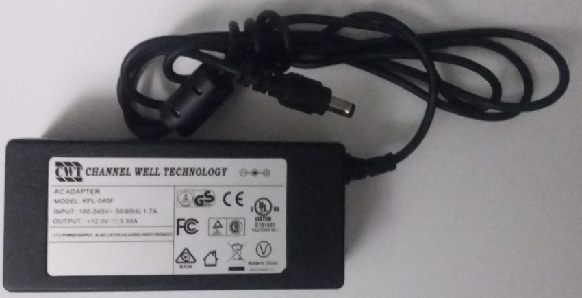 AC ADAPTER MODEL:KPL-040F INPUT: 100-240V-50/60Hz 1.7A OUTPUT: +12.0V 3.33A