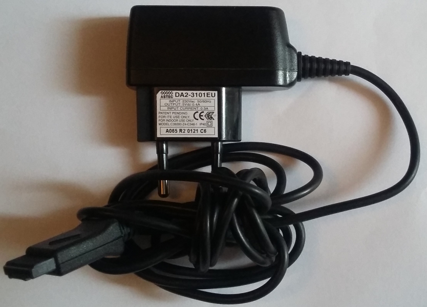 ASTEC DA2-3101EU INPUT:230Vac 50/60Hz OUTPUT:5Vdc 0.4A INPUT CURRENT:0.3A MODEL:C39280-Z4-C346-1 A065 R2 0121 C6