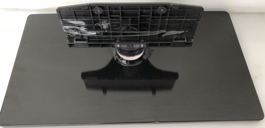 Samsung UE37D5700 UE40D5700 UE46D5700 UE40ES5700 UE40D6300 UE46D6530 UE50ES6300 Standfuß BN61-07057X