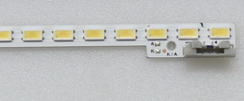 2011SVS32-FHD-5K6K6.5K-LEFT LD320CSC-C1 LED Backlight für UE32D6500 JVG4-320SMA-R2