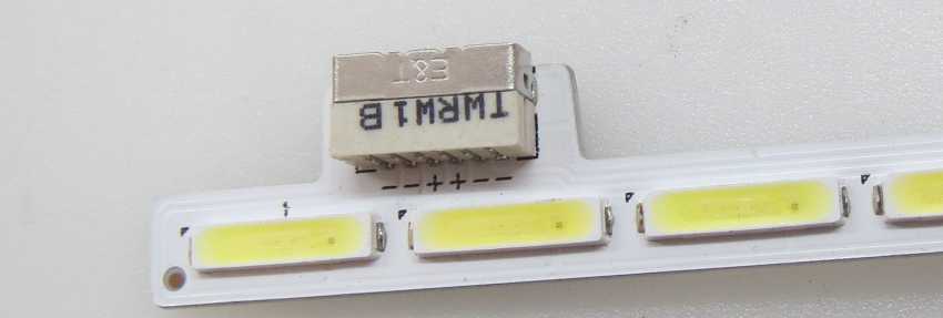32WP58 8520 32MP58HQ-P LED Backlight