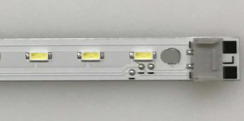 NLAW10100L 32Y42L VVX32F115G00 LED Backlight z.B. für TX-L32EX34 TX-L32EW30