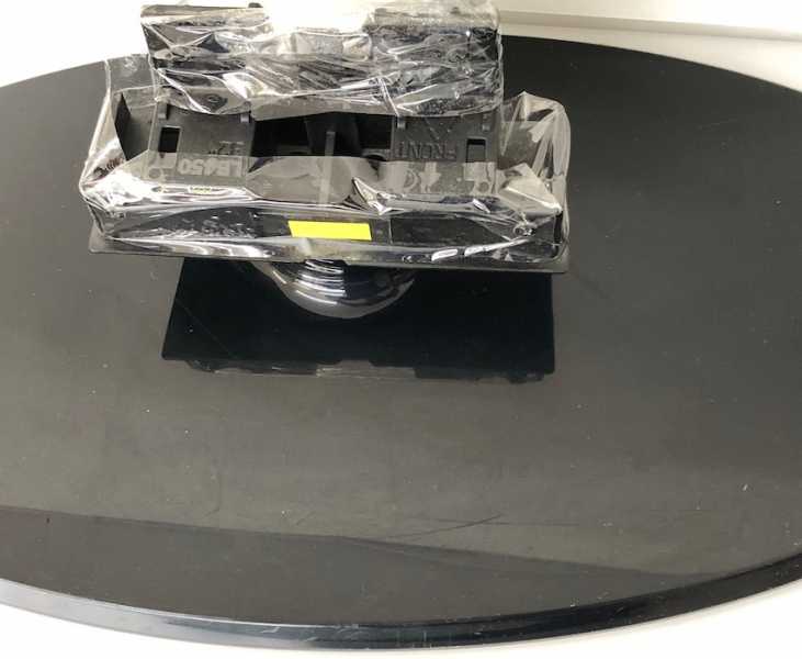 Standfuss für Samsung LE32B450C4W