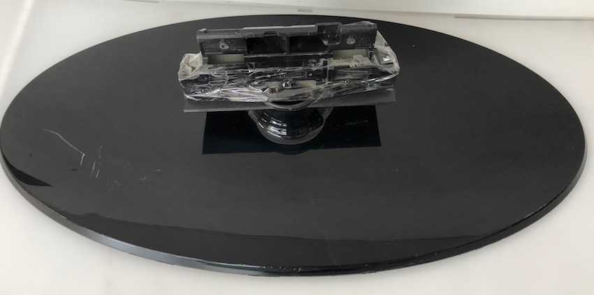 Standfuss BN61-02985X für Samsung LE37A330 , LE37A553 , LE37S81S , LE40A559 , LE37A557