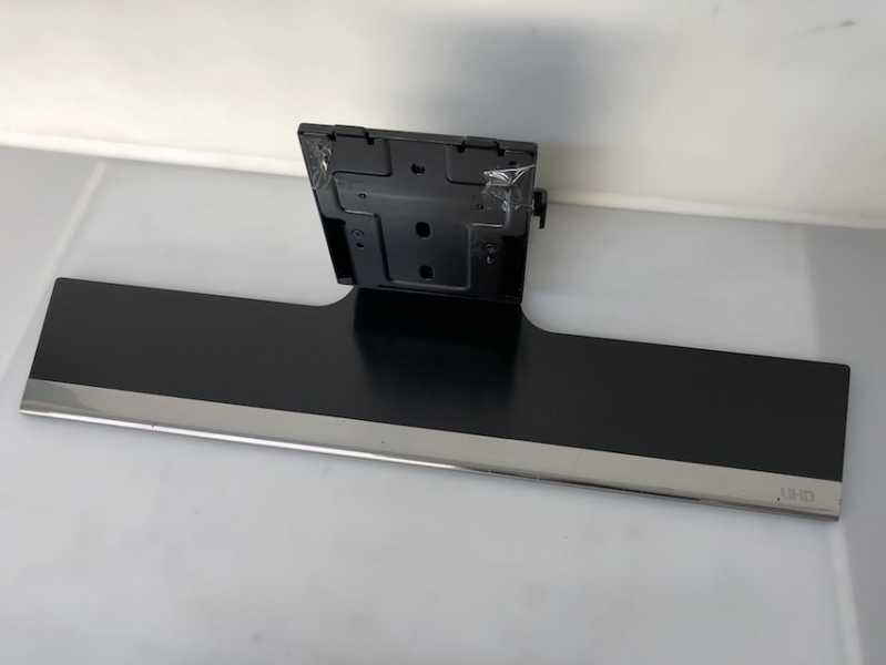 Standfuß für Samsung UE50HU6900