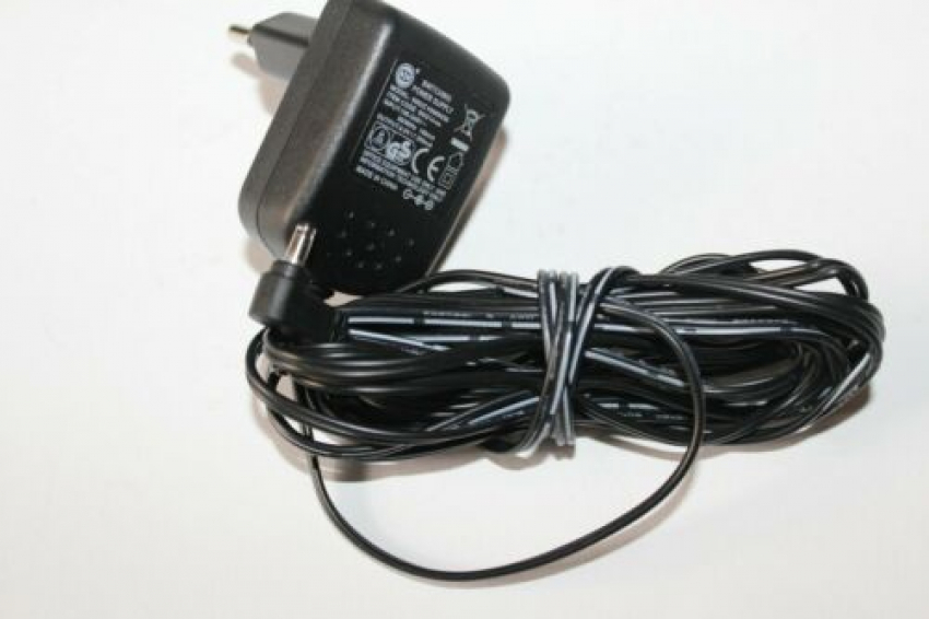 Netzteil S002CV0600030 Output: 6V-300mA