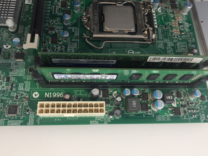 PC Mainboard MS-77218 Ver:2.0 mit Intel i5-2320 CPU und 8Gb DDR3 RAM