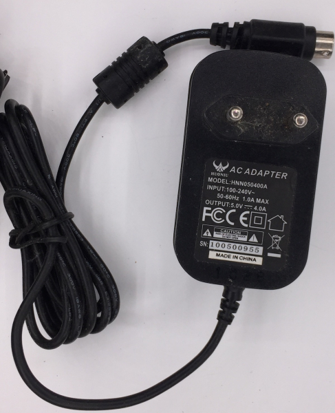 HNN050400A Input:100-240V 50-60Hz 1-0A Output: 5.0V 4.0A