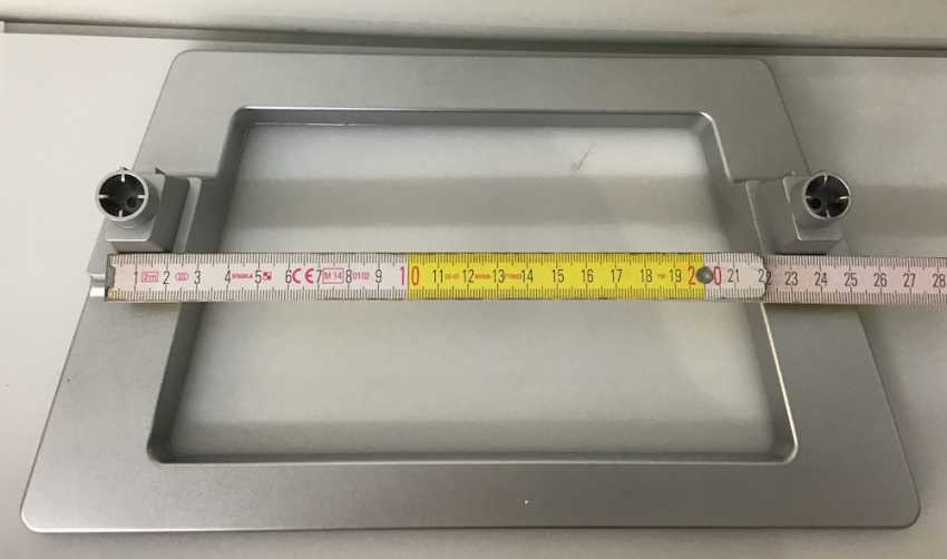 Standfuß für Grundig 32VLE595