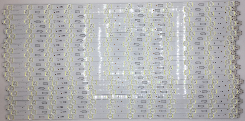 GQ65Q85RG  Set 24x L1_Q80T_F5_FAM_S3(4)_R1.0_SCH_100_LM41-00705A LED-Backlight für GQ65Q85RG