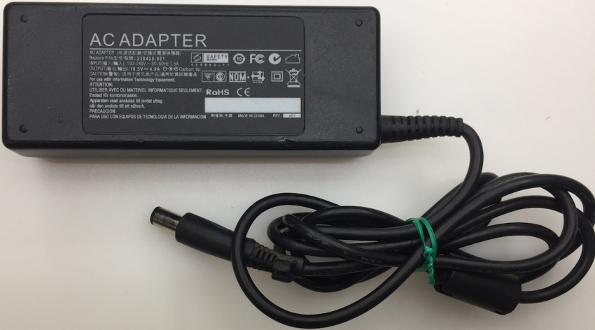 AC Adapter Model 239428-001 INPUT:100-240V 1.5A 50-60Hz OUTPUT: 18.5A--4.9A 120W