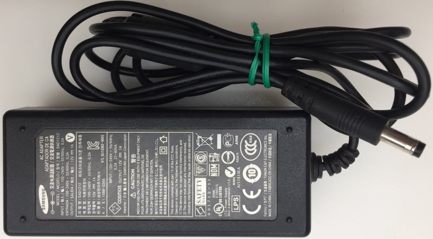 Original Samsung SAD1212 INPUT100-240V-50-60Hz 03A 12V/1A AC ADAPTER