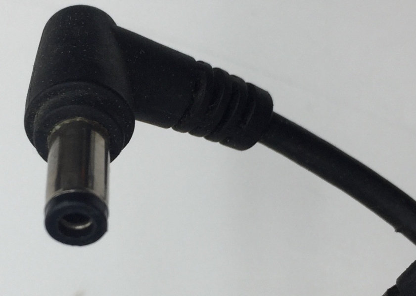 PA-1600-01 IN.100-240V 1.5A 50/60Hz OUTPUT 19V 3.16A LITEON AC ADAPTER