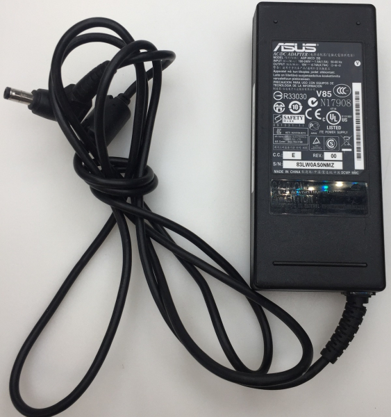 MODEL: ADP-90CD INPUT: 100-240V 1.5A  50-60Hz OUTPUT: 19V 4.74A AC/DC ADAPTER