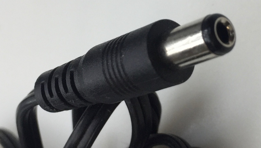 I.T.E. Power Supply  311P0W068 IN.230V-50-60Hz 200mA OUTPUT:12V---1.4A AC/DC Adaptor