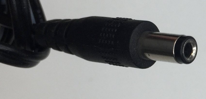 TELEDAT 430LAN AM-1200800V INPUT 230V-50Hz 150mA OUTPUT 12V-800mA 9.6VA ADAPTER