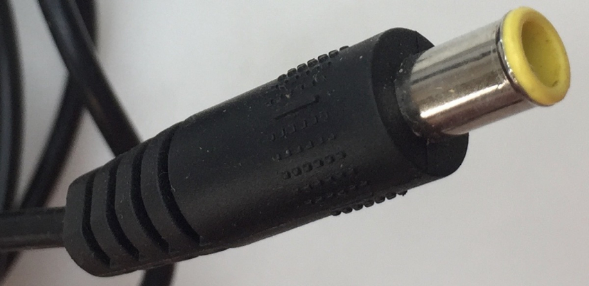 Original SWITCHING DSA-0421S-12 1 INPUT100-240V--50/60Hz 1.2A 90VA Output: +12V-3,5A ADAPTER